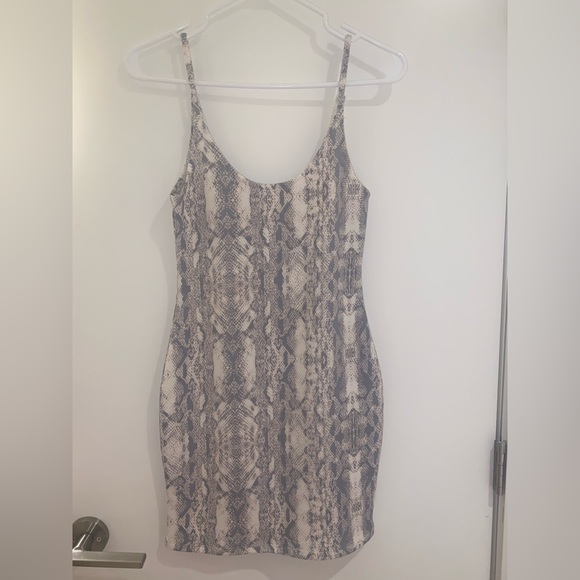 Bodycon dress - Picture 1 of 2